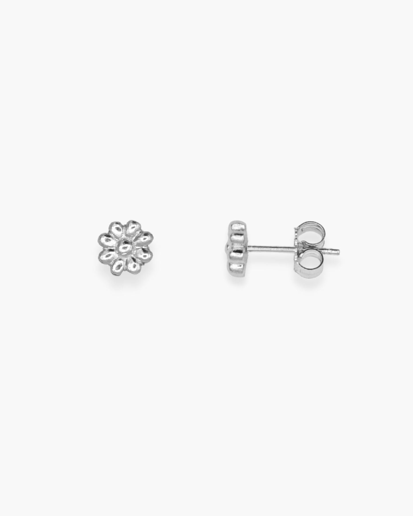 Single Cute A$$ Daisy Stud Silver