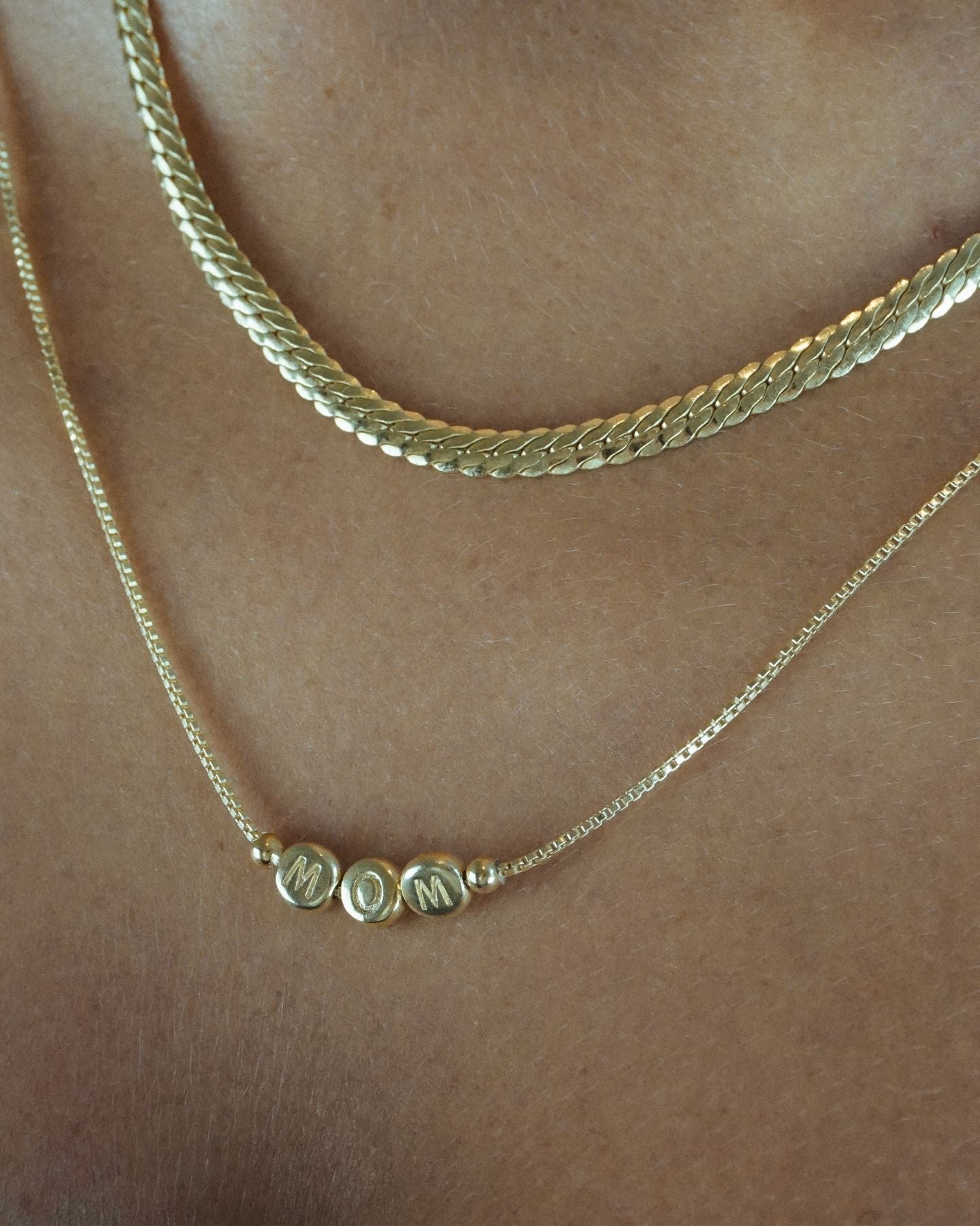 Damn Cute Mom Necklace Gold