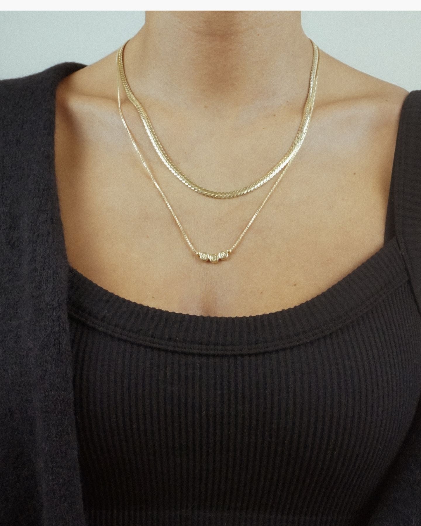 Damn Cute Mom Necklace Gold