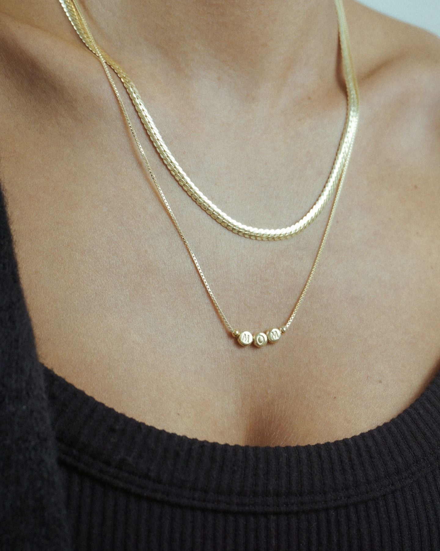 Damn Cute Mom Necklace Gold