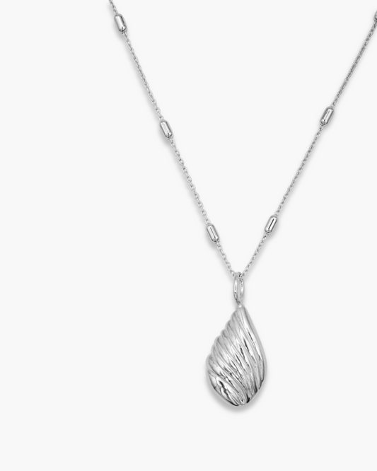 Granny Vintage Necklace Silver