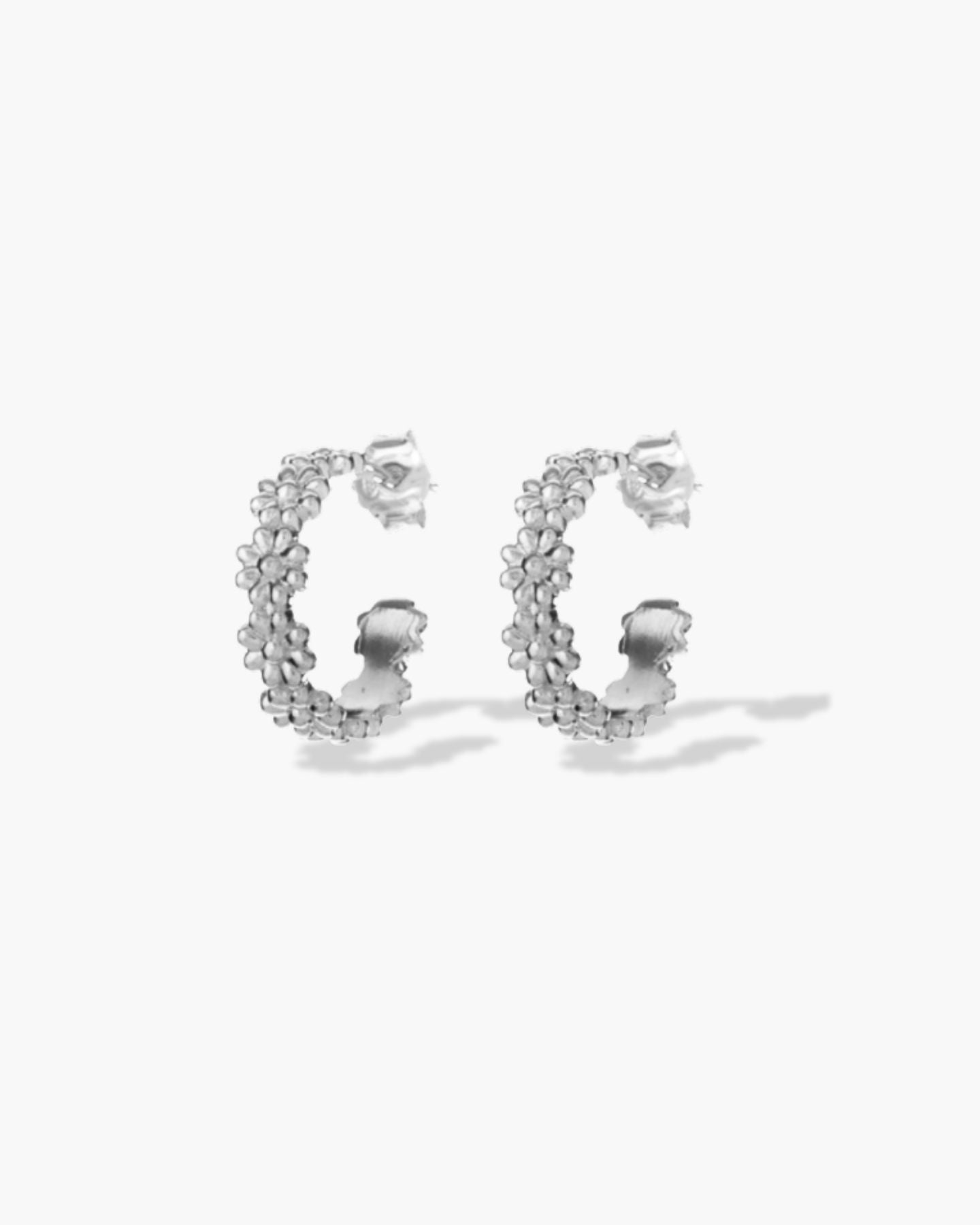 Cute A$$ Daisy Hoop Studs M Silver