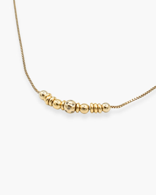 Delicate Rhapsodic Necklace Gold