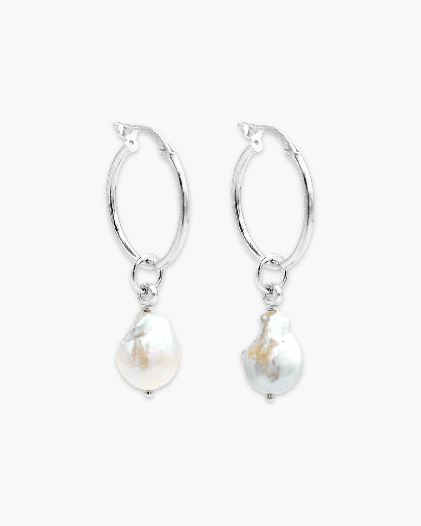 Baby Baroque Pearl Hoop Set Silver