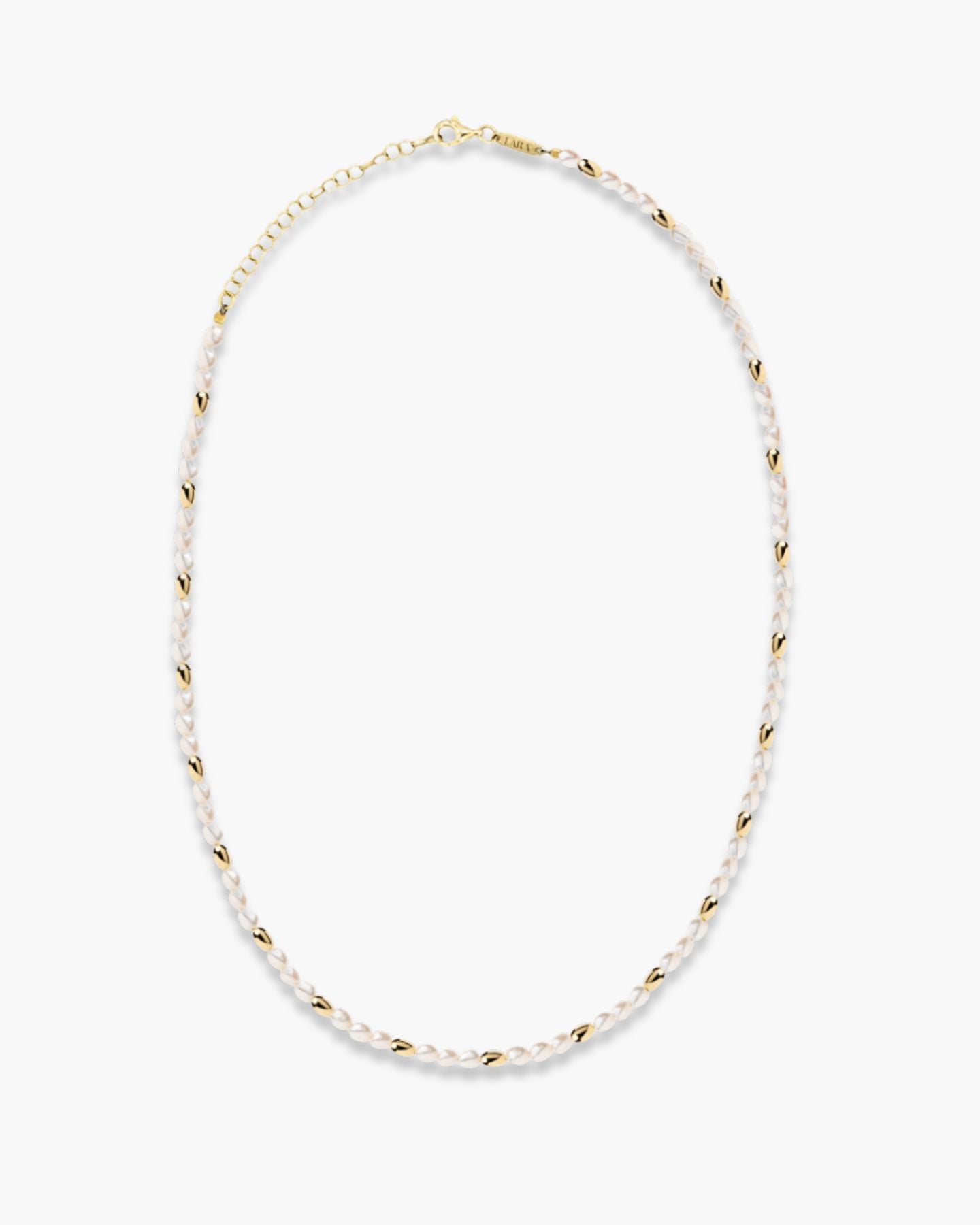 Classy Sweet Pearl Necklace Gold