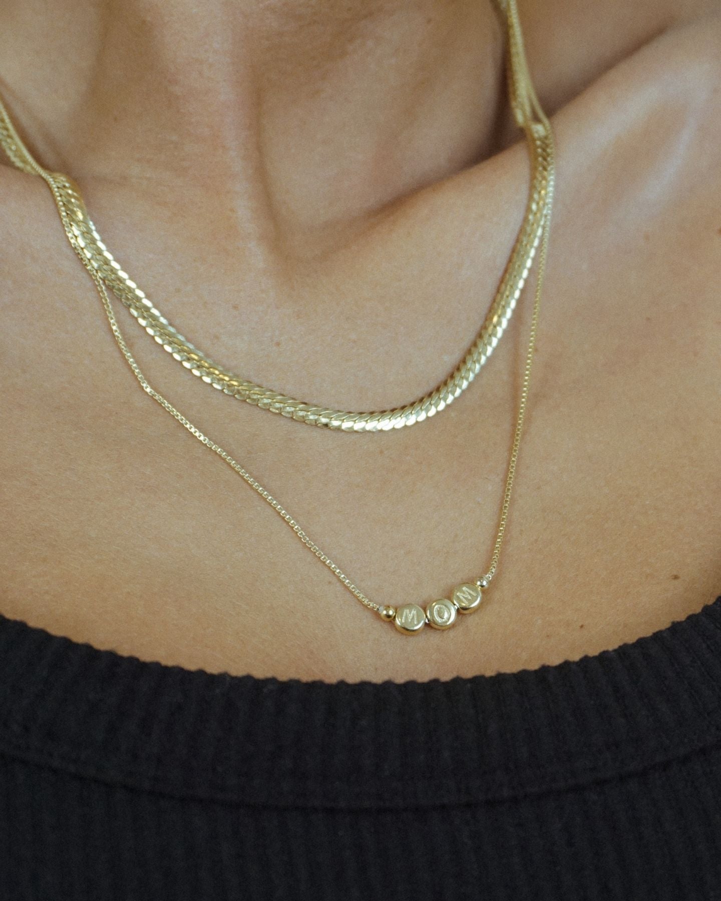 Damn Cute Mom Necklace Gold