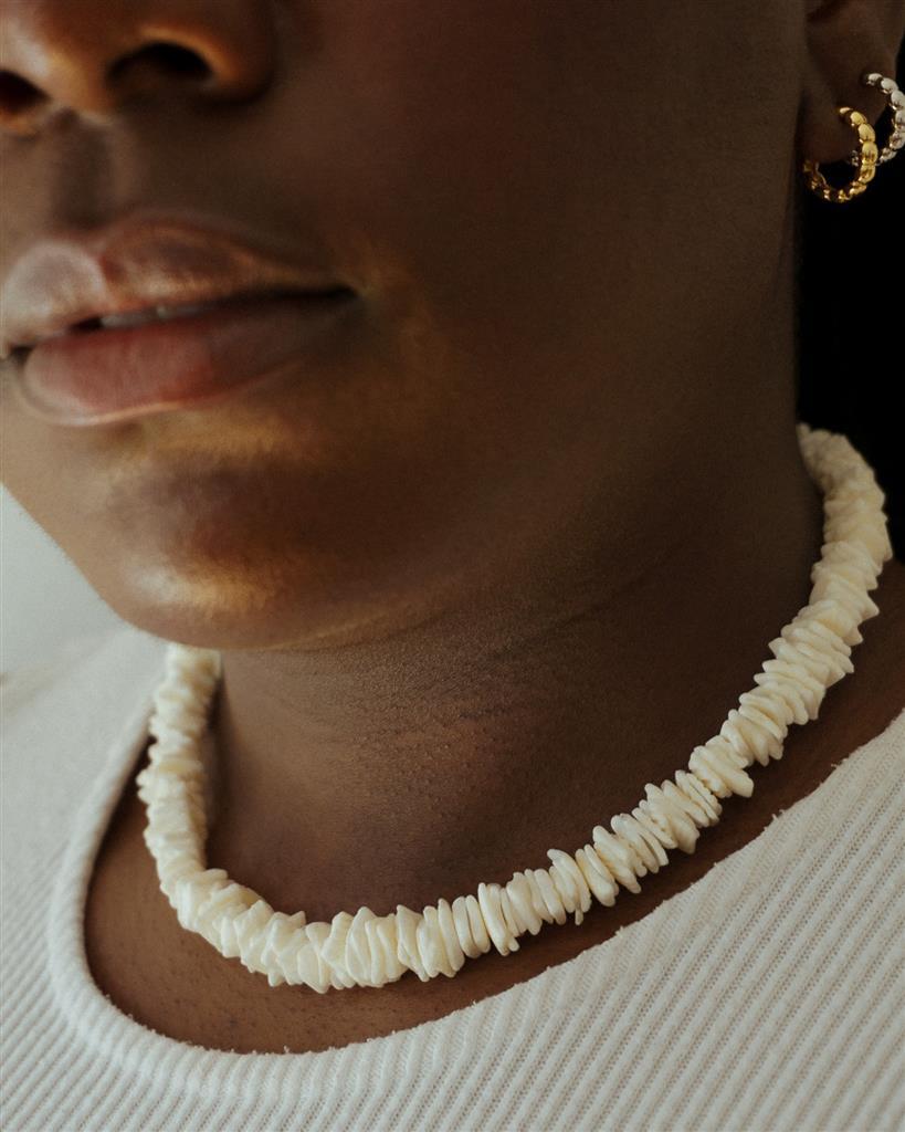 Ocean Brittle Necklace Gold