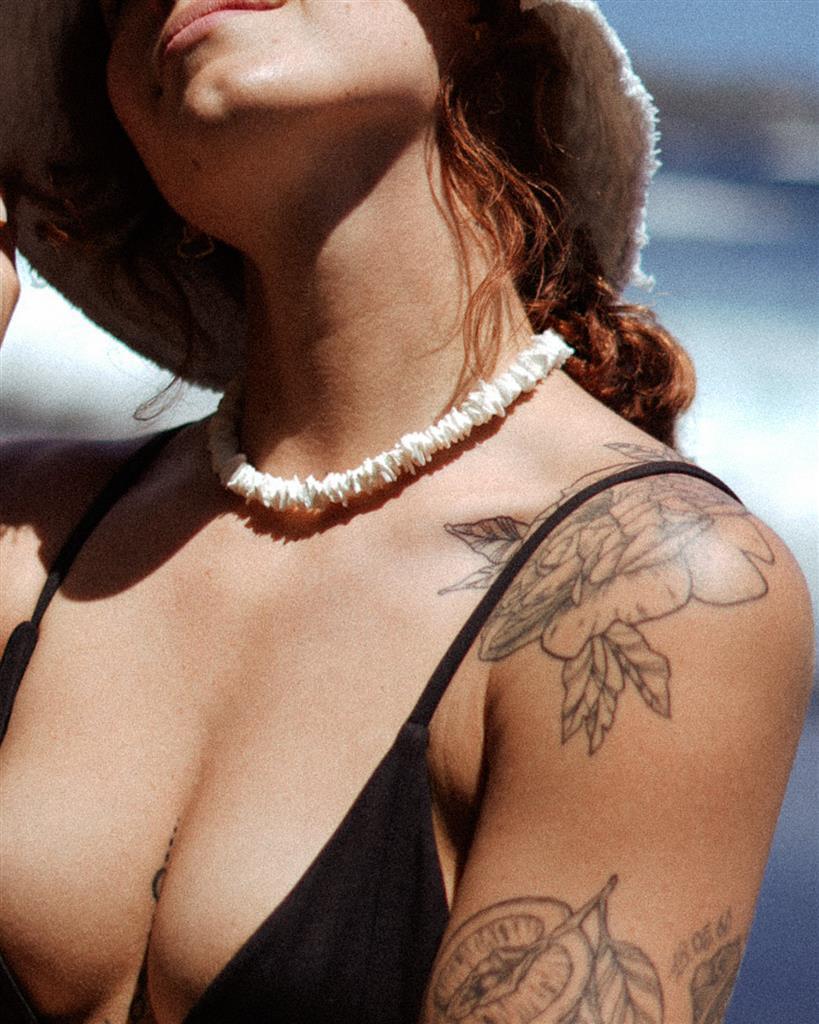 Ocean Brittle Necklace Gold