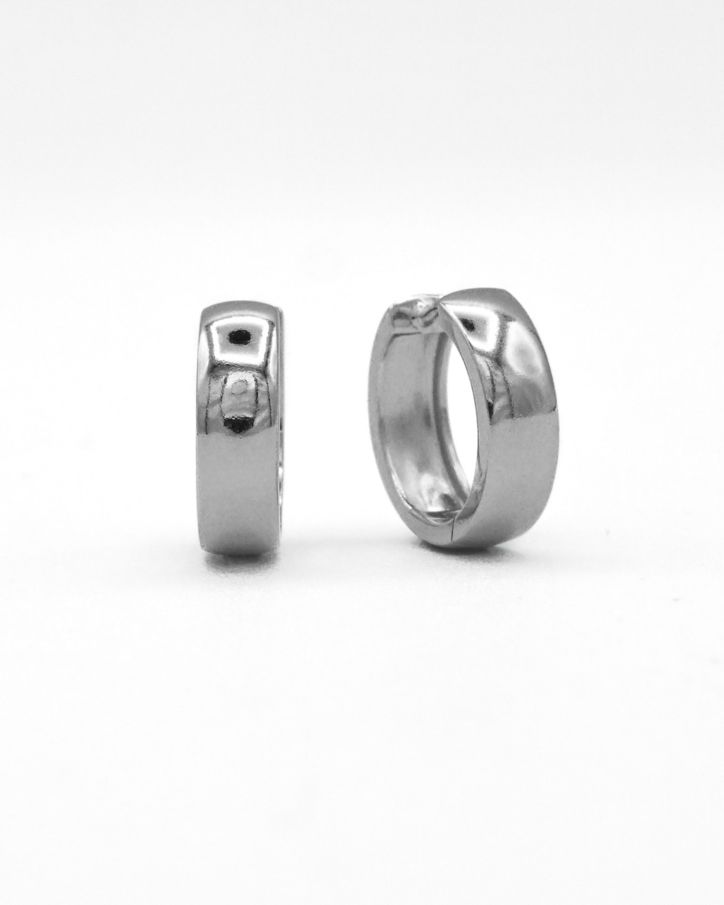 Thicker Sleek Huggies Silver