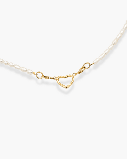 Twistin'n'Turnin' Heart Pearl Necklace Gold